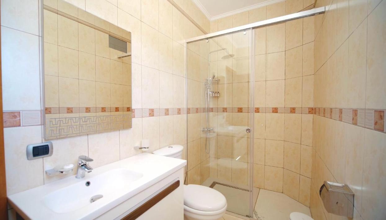 Exclusive Greccia Inn Dhërmi Esterno foto