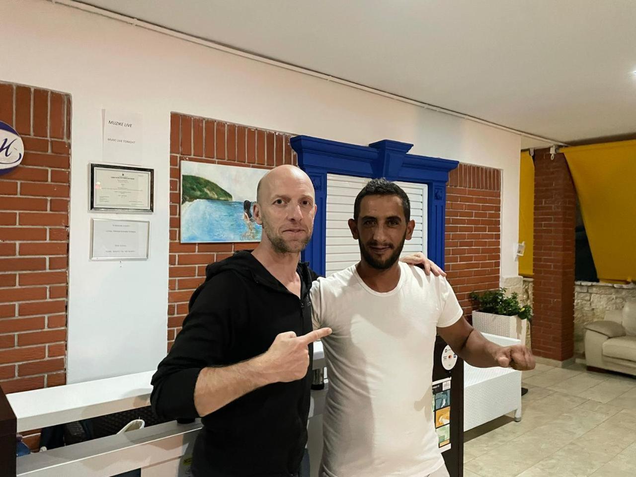 Exclusive Greccia Inn Dhërmi Esterno foto