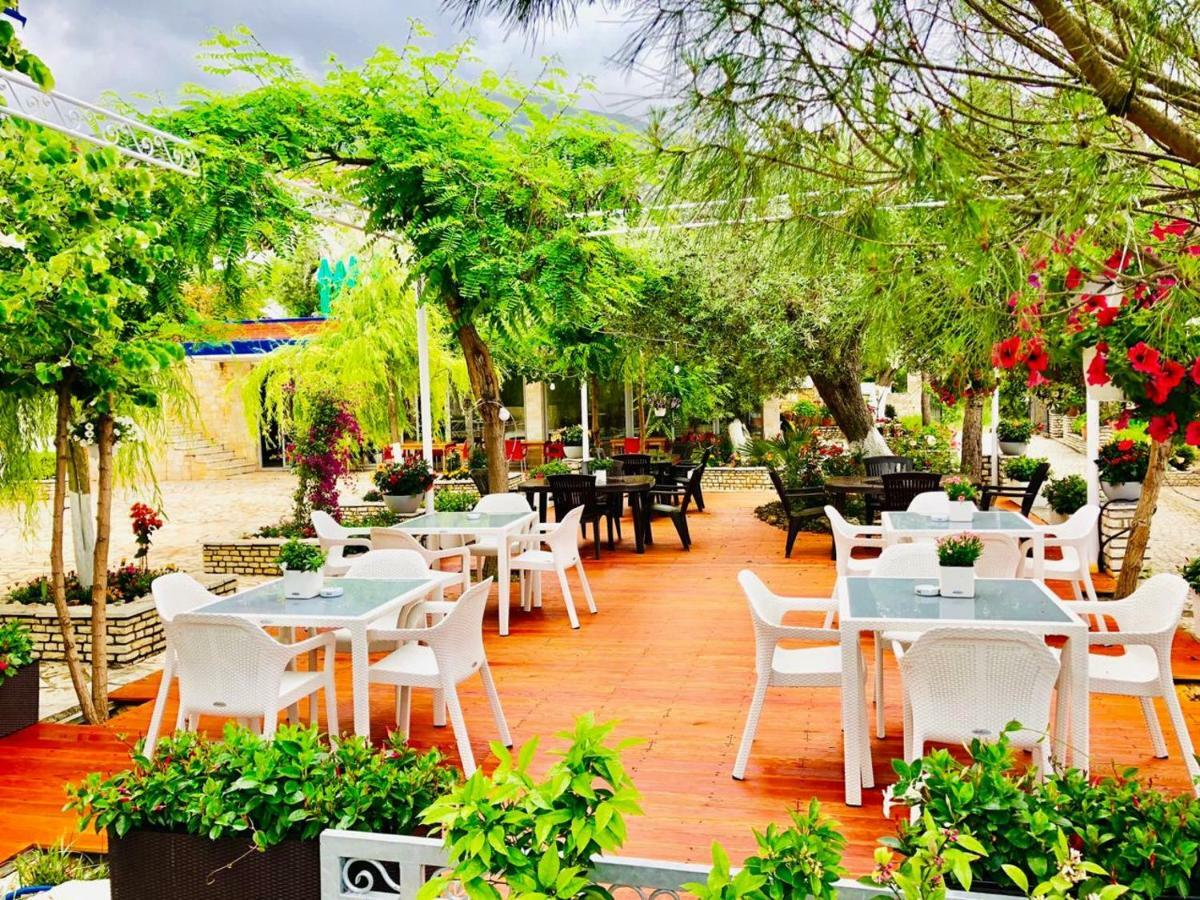 Exclusive Greccia Inn Dhërmi Esterno foto